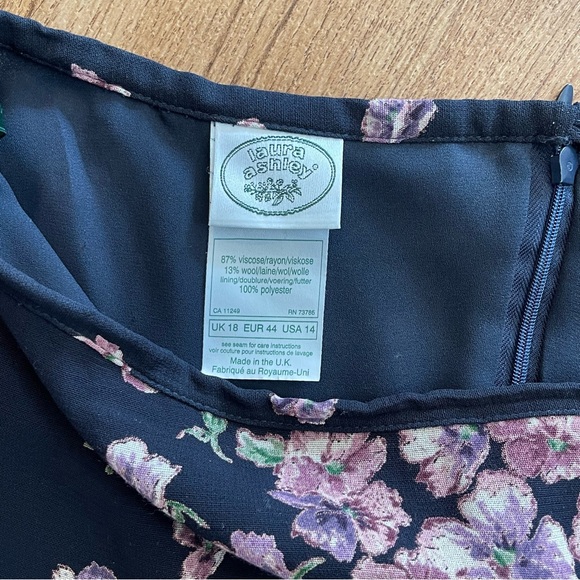 Vintage Laura Ashley Floral Midi A-line Skirt - Picture 3 of 5